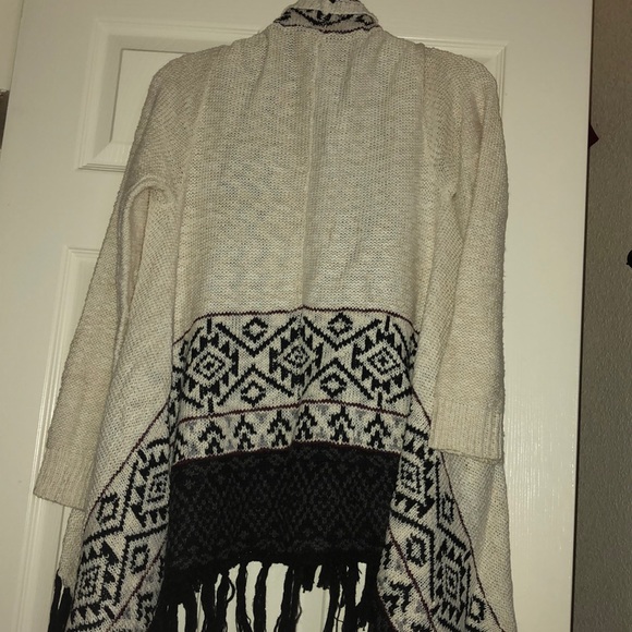 Cardigan - Picture 4 of 4